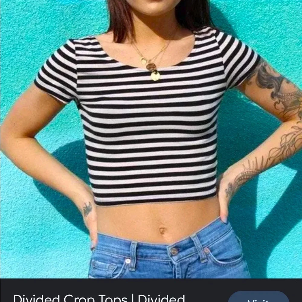 Forever 21 shirt - black/white striped short sleeved cropped tee